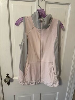 Lululemon Let's Get Visible Vest. Size 10.